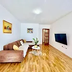 Daire With Private Parking , *