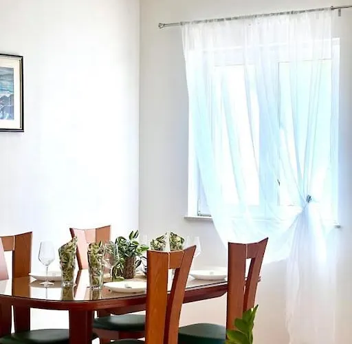 With Private Parking , Makarska